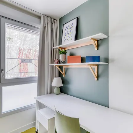 Student Factory Republique *